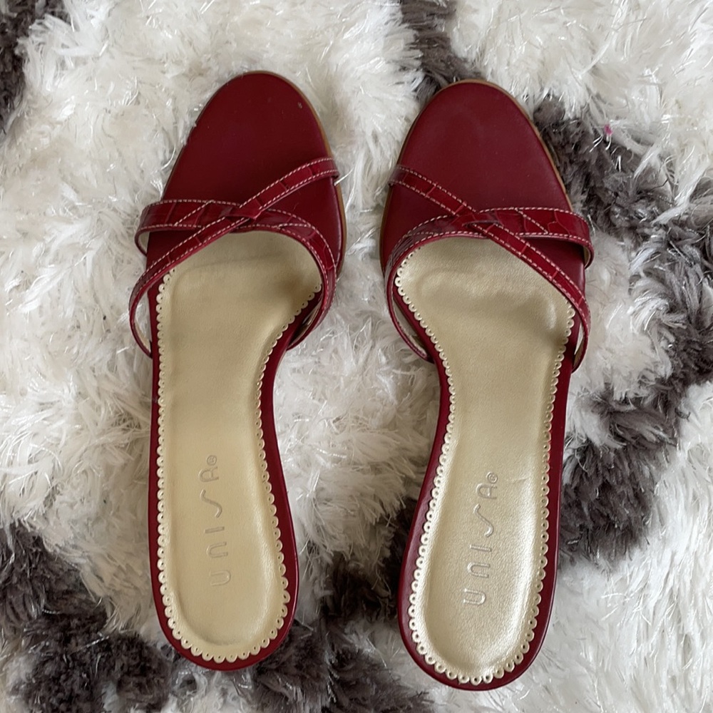 Sandals - Picture 5 of 5